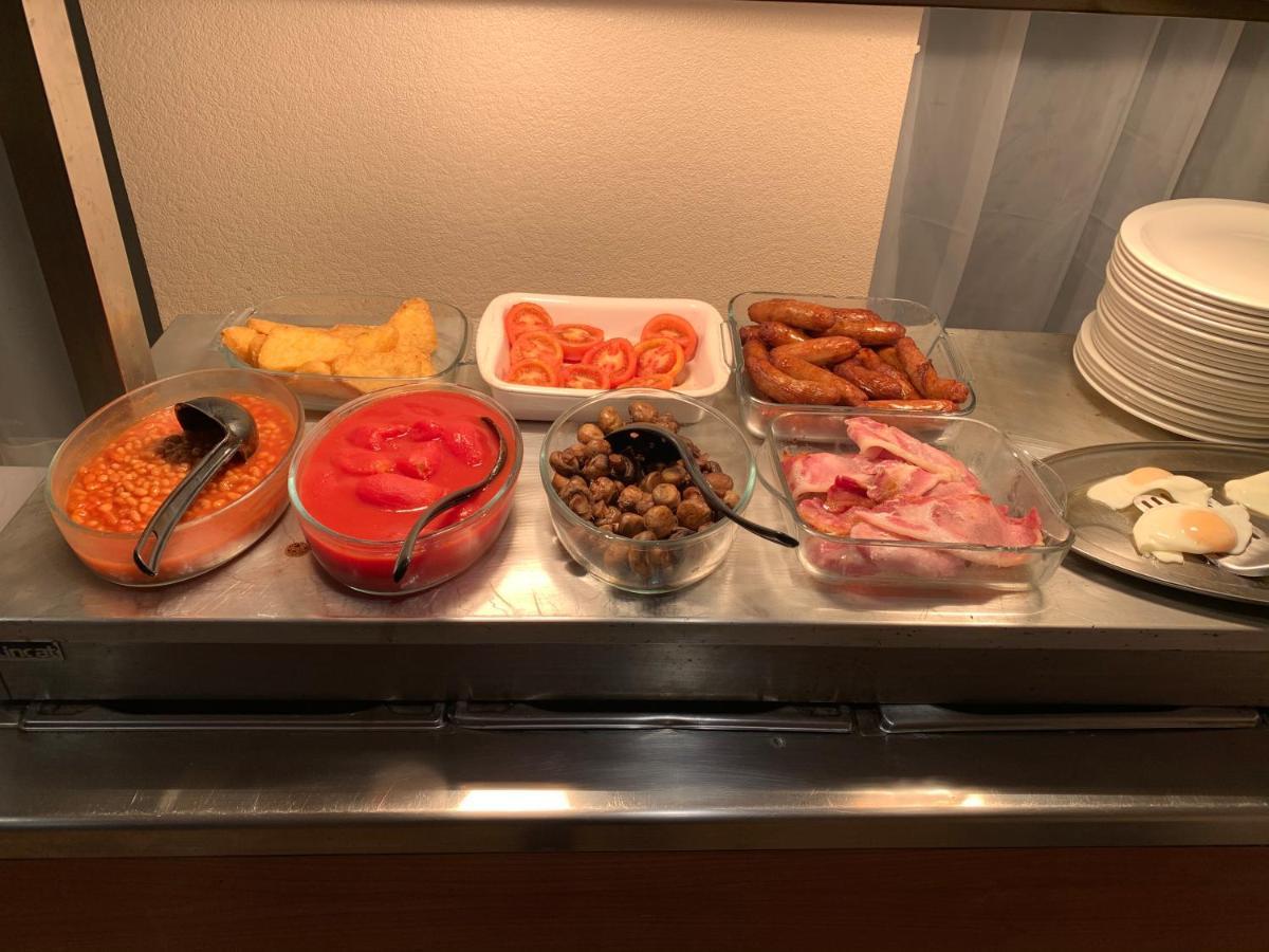 Four Seasons Budget Aberystwyth Zewnętrze zdjęcie