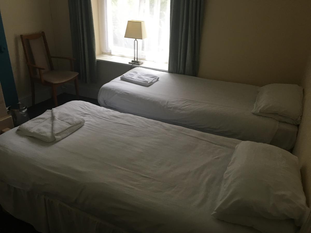 Four Seasons Budget Aberystwyth Zewnętrze zdjęcie