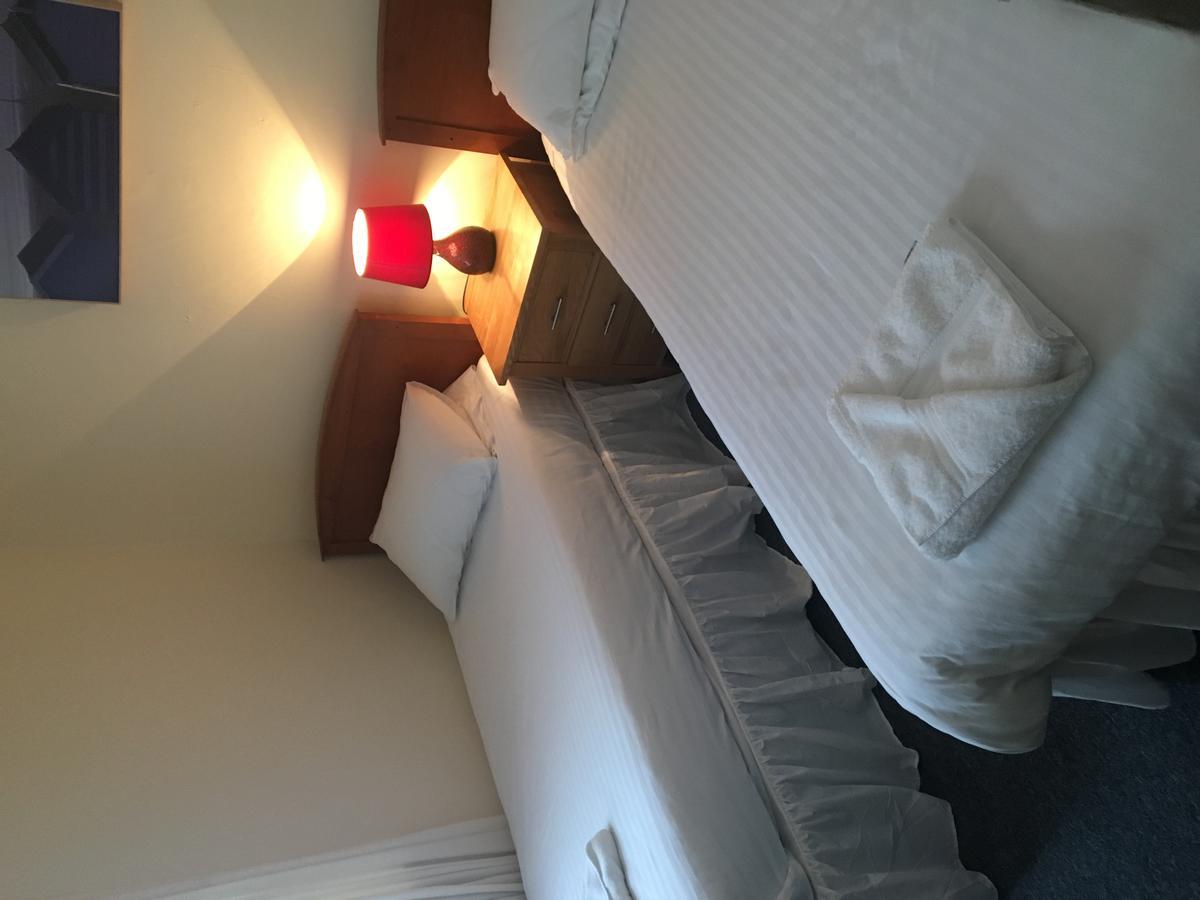 Four Seasons Budget Aberystwyth Zewnętrze zdjęcie
